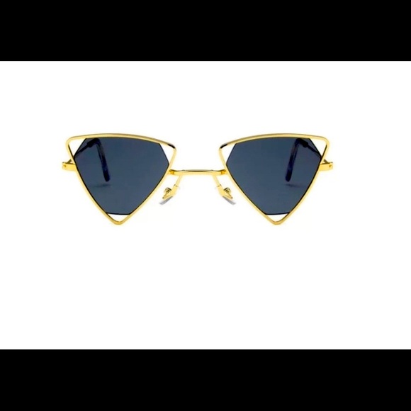 Retro Triangle Sunglasses - Picture 2 of 2